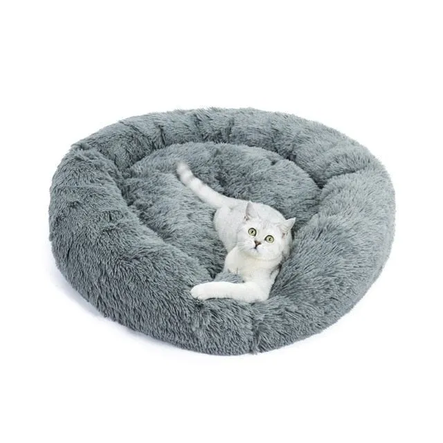 Luxurious Comfort: Large Coral Fleece Pet Beds!