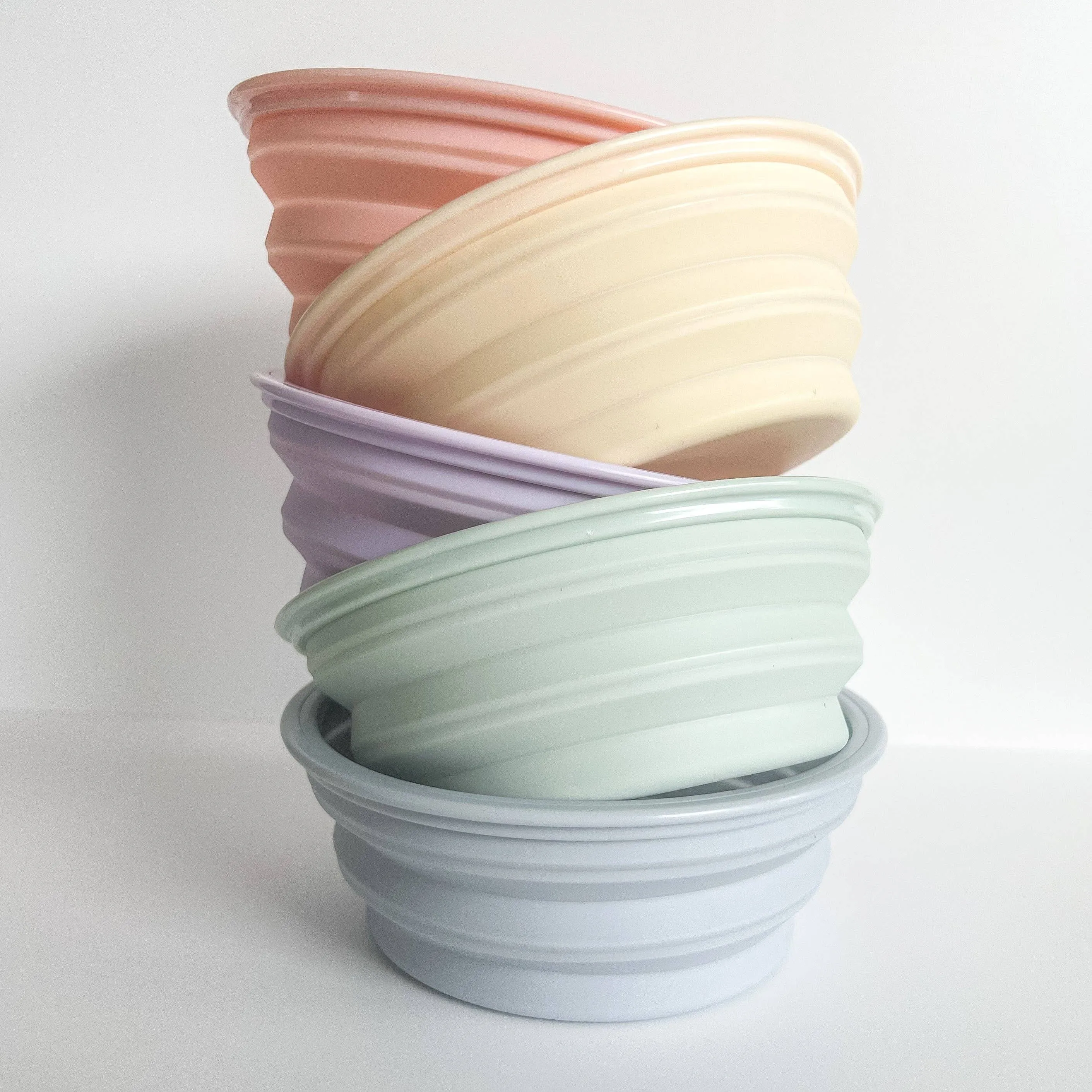 Pawsome Tails Lilac Collapsible Travel Bowl