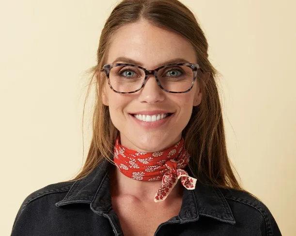 PEEPERS SEE THE BEAUTY READERS - GRAY TORTOISE