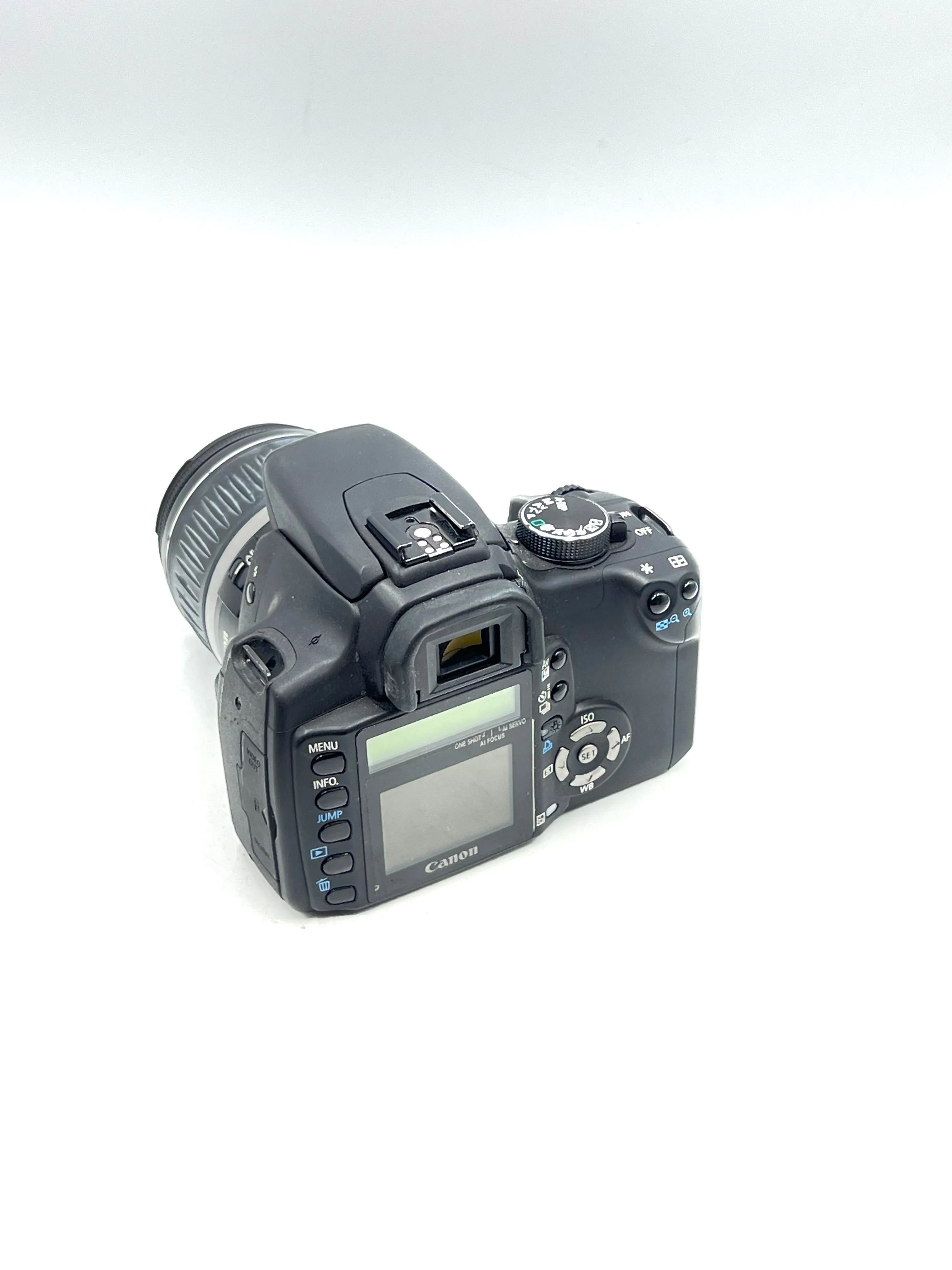 USED Canon Rebel XT w/ 18-55mm F3.5-5.6 II